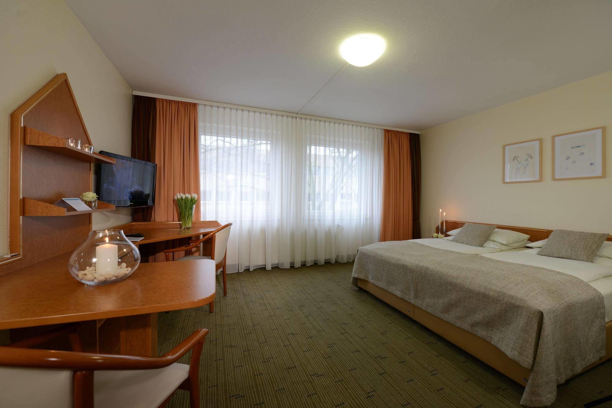 Hotel Residenz Oberhausen Oberhausen  Bagian luar foto